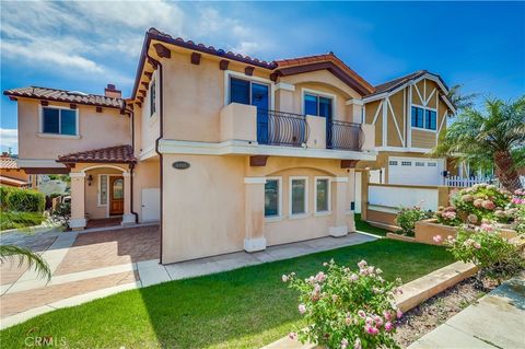 Tiny photo for 1902 Marshallfield Lane #A, Redondo Beach, CA 90278 (MLS # SB25233713)