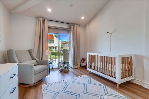 Tiny photo for 1902 Marshallfield Lane #A, Redondo Beach, CA 90278 (MLS # SB25233713)