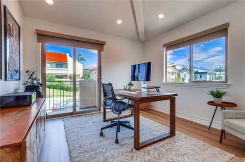 Tiny photo for 1902 Marshallfield Lane #A, Redondo Beach, CA 90278 (MLS # SB25233713)