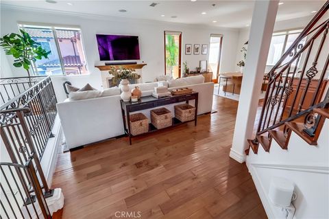 Tiny photo for 1902 Marshallfield Lane #A, Redondo Beach, CA 90278 (MLS # SB25233713)