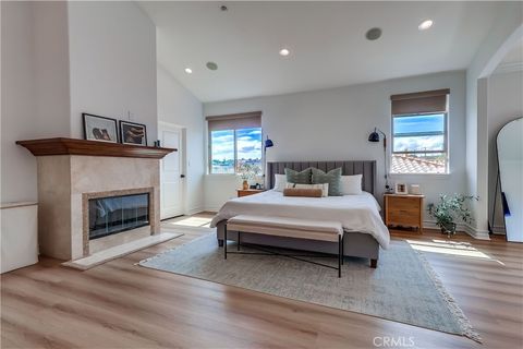 Tiny photo for 1902 Marshallfield Lane #A, Redondo Beach, CA 90278 (MLS # SB25233713)