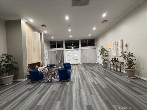 Photo of 5301 Balboa Boulevard #F2, Encino, CA 91316 (MLS # SR25255924)