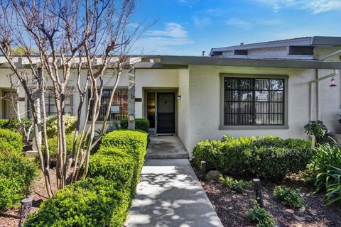 Photo of 5559 Cribari Circle, San Jose, CA 95135 (MLS # ML82038692)