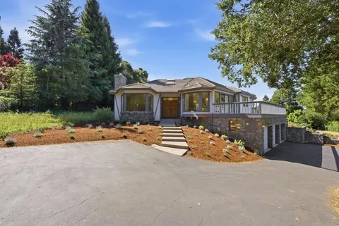 12390 Gigli Court, Los Altos Hills, CA 94022 - MLS#: ML82042057