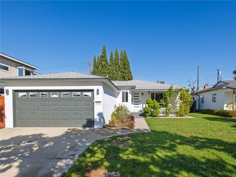 Photo of 2905 Spreckels Court, Redondo Beach, CA 90278 (MLS # SB25271696)