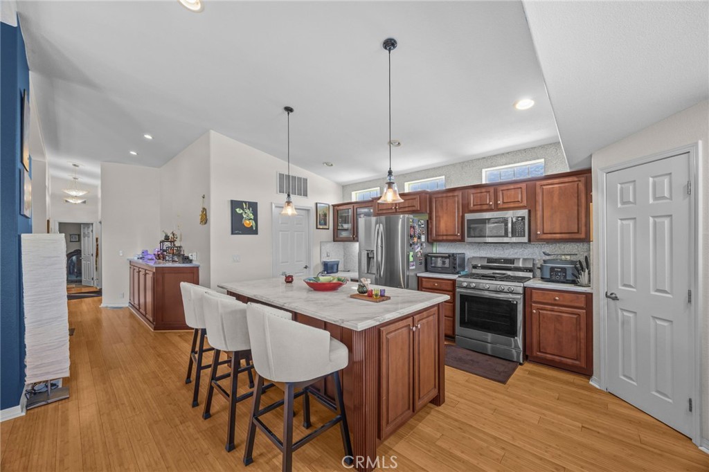 1051 Site 283