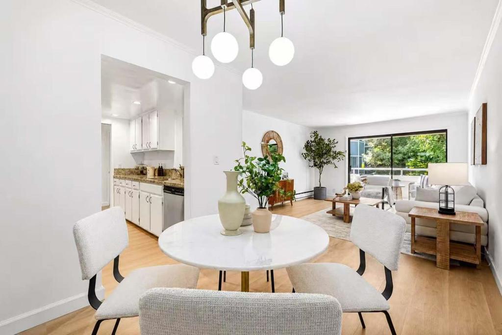 360 Guerrero Street 305