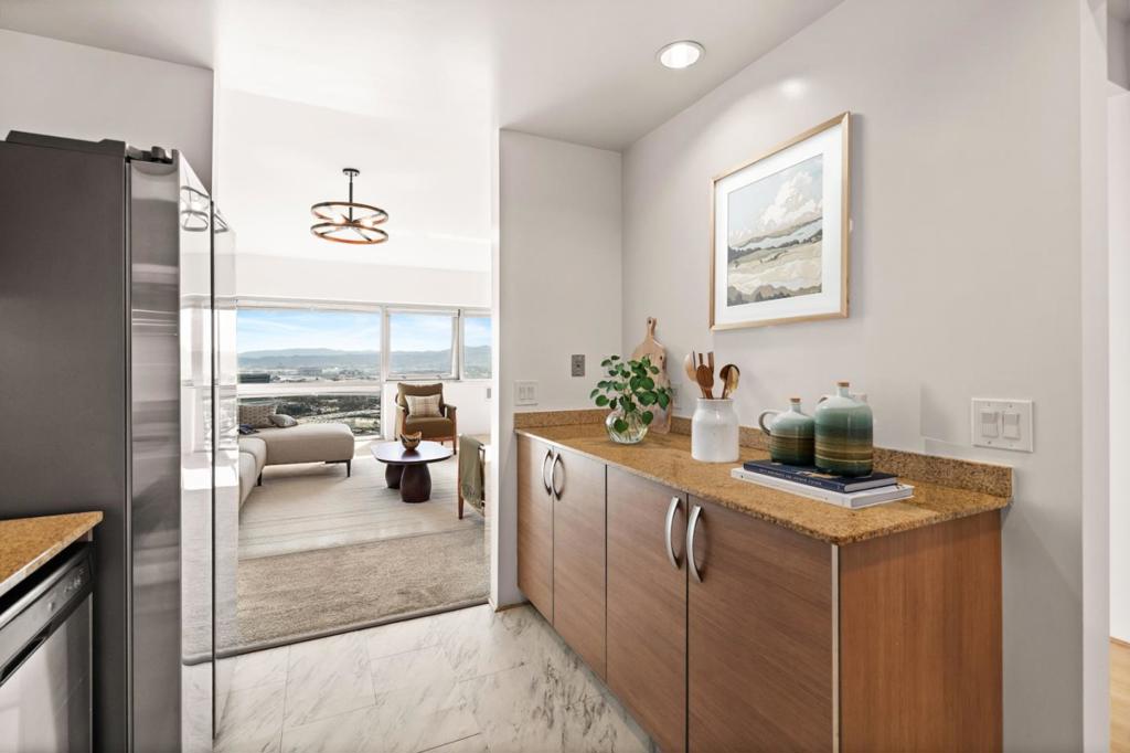 1 Mandalay Place 1007