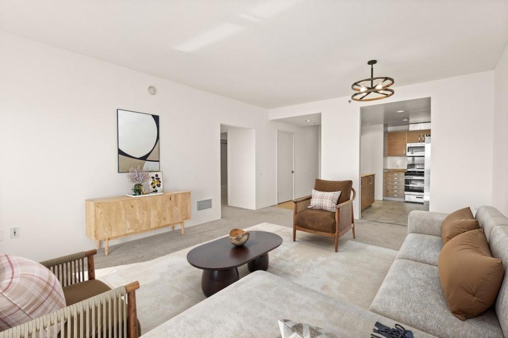 1 Mandalay Place 1007