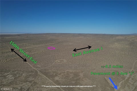 Photo of 2 AC Ave H8 Street, Lancaster, CA 93535 (MLS # HD26191319)