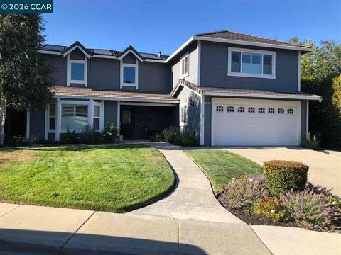 Photo of 11620 Regio Ct, Dublin, CA 94568 (MLS # 41132935)