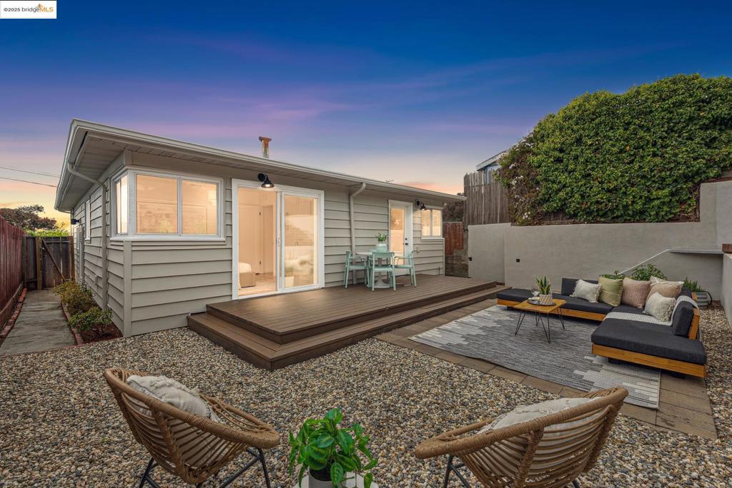 EL CERRITO - Residential