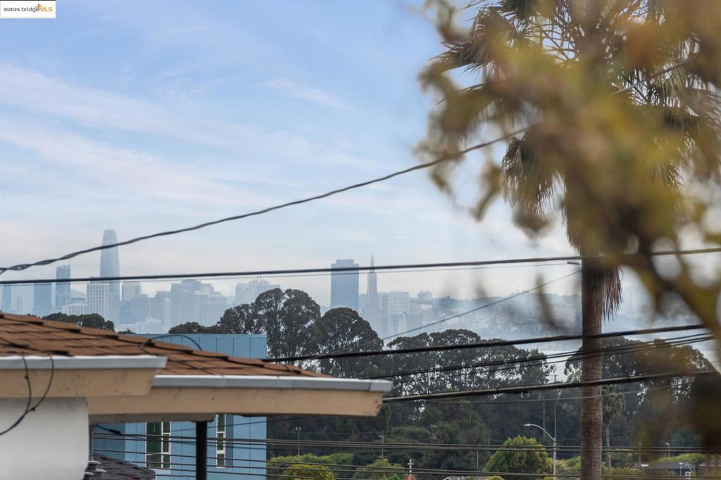 EL CERRITO - Residential