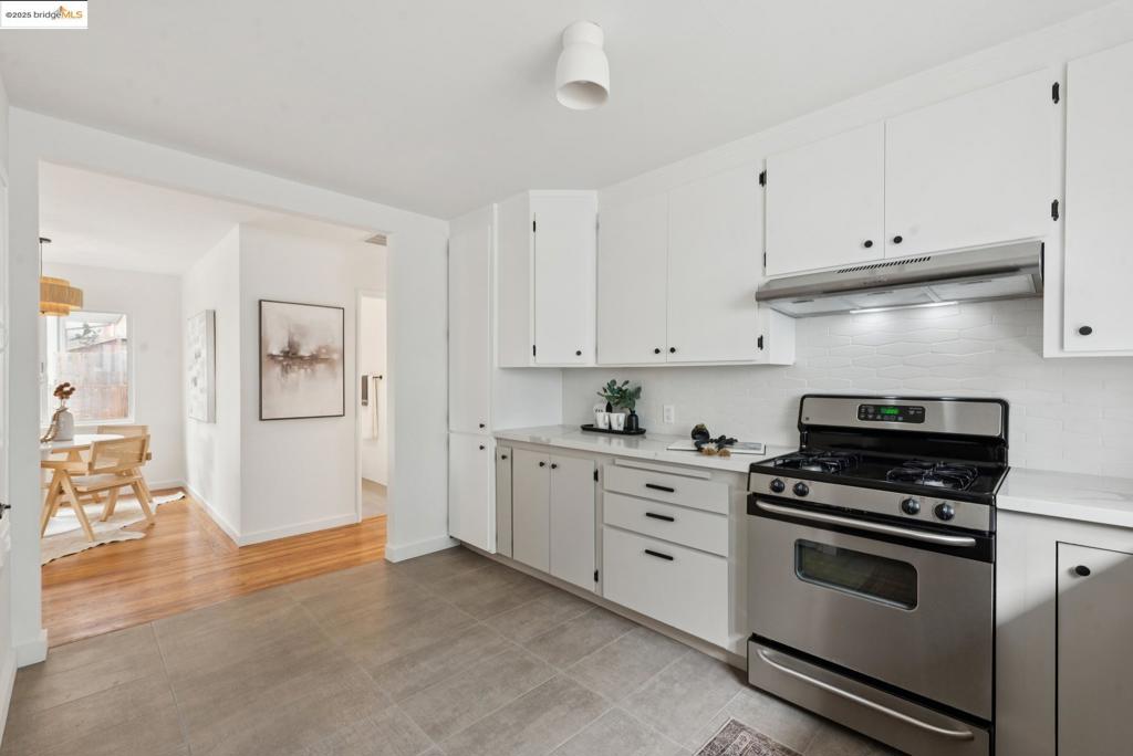 EL CERRITO - Residential