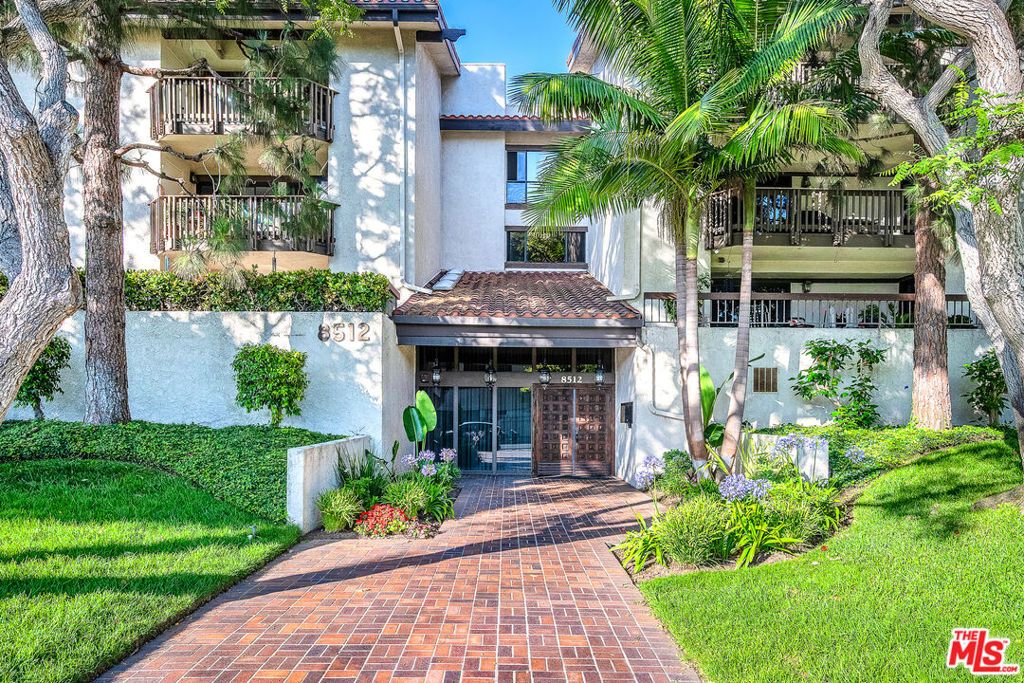 Photo of 8512 Tuscany Avenue #207, Playa Del Rey, CA 90293 (MLS # 25600961)