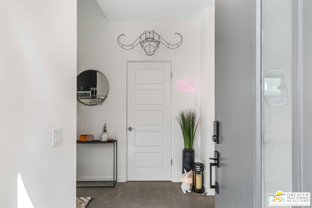 482 Paragon Loop