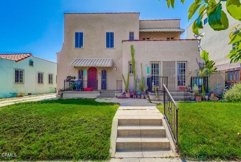 Photo of 833 835 Ridgewood Pl, Los Angeles, CA 90038 (MLS # P1-25681)