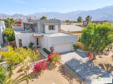 Photo of 4934 Herzog Way, Palm Springs, CA 92262 (MLS # 25597217PS)