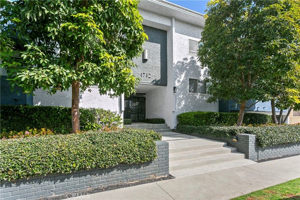 Photo of 1712 Colby Avenue #105, Los Angeles, CA 90025 (MLS # PW25242780)