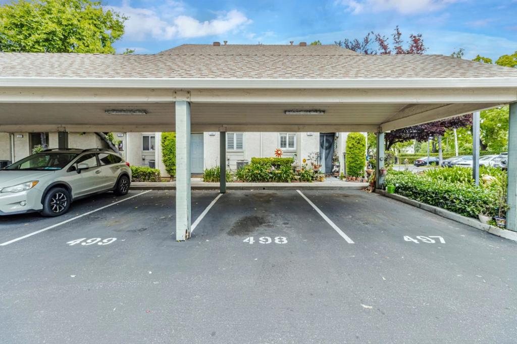 1087 Summerain Court