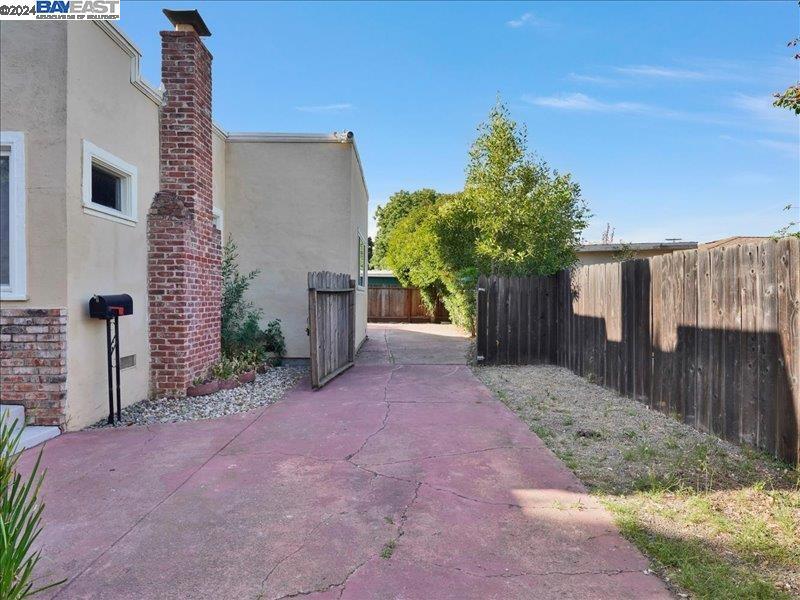 CASTRO VALLEY - Residential