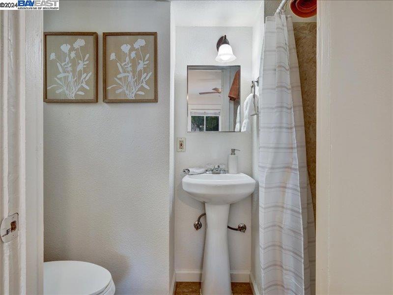 CASTRO VALLEY - Residential