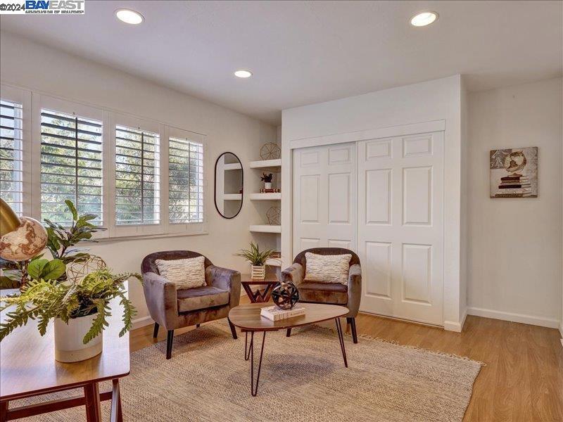 CASTRO VALLEY - Residential