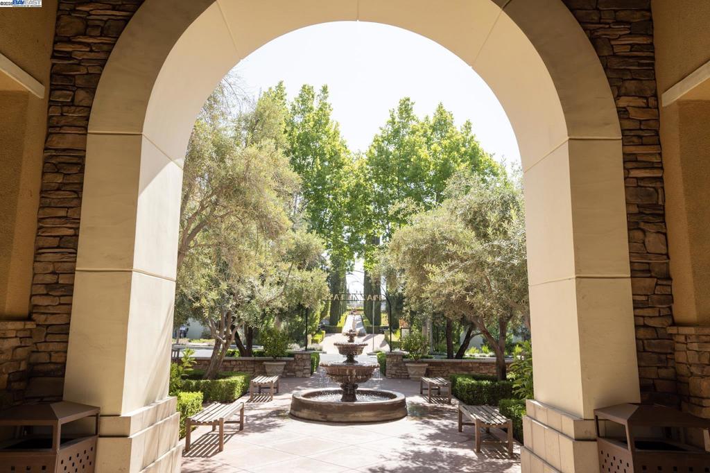 DUBLIN RANCH - Residential