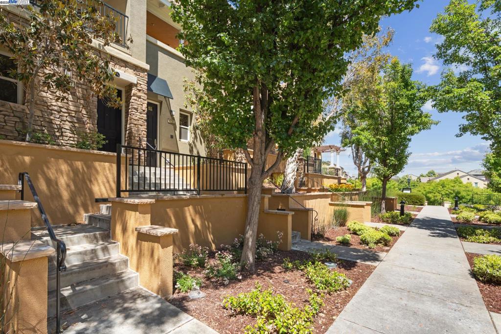DUBLIN RANCH - Residential