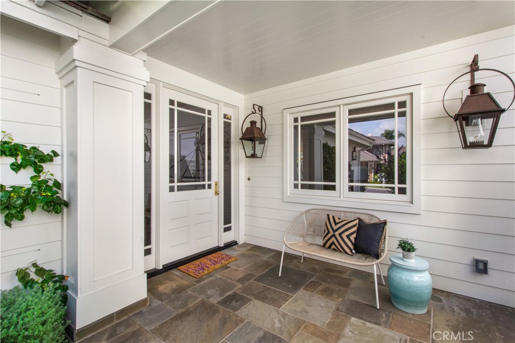 2541 Point Del Mar