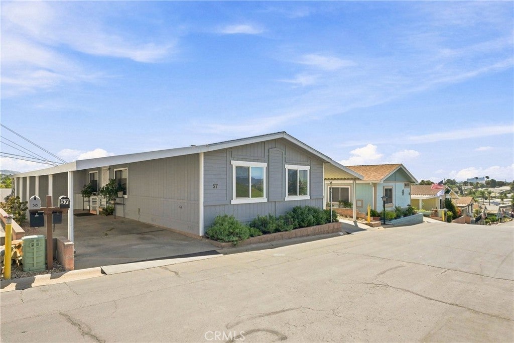 909 Richland Road 57