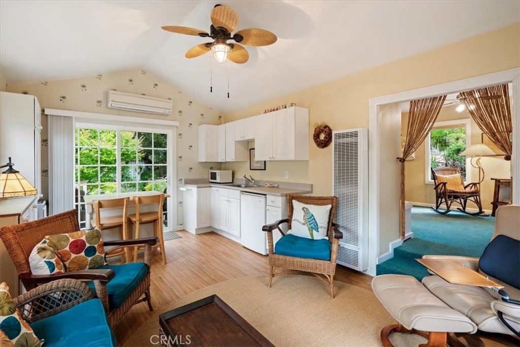East of 101(500) - Residential