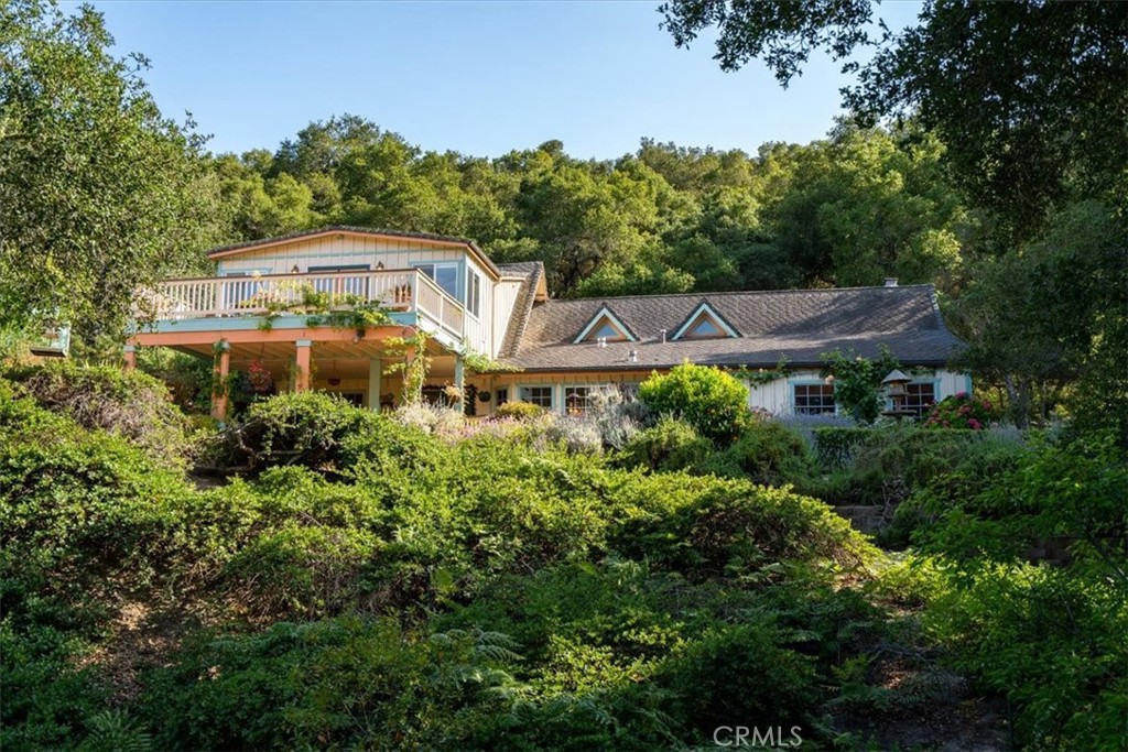 East of 101(500) - Residential