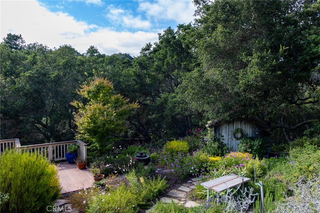 East of 101(500) - Residential