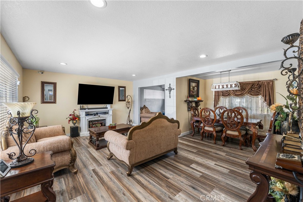 45029 16th Street W