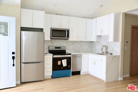 Photo of 8235 Alcove Avenue, North Hollywood, CA 91605 (MLS # 26811073)