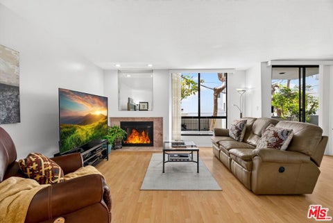 Photo of 1312 S Saltair Avenue #105, Los Angeles, CA 90025 (MLS # 26849107)