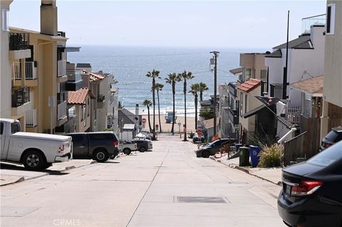 Photo of 706 Highland Avenue, Manhattan Beach, CA 90266 (MLS # PW25166929)