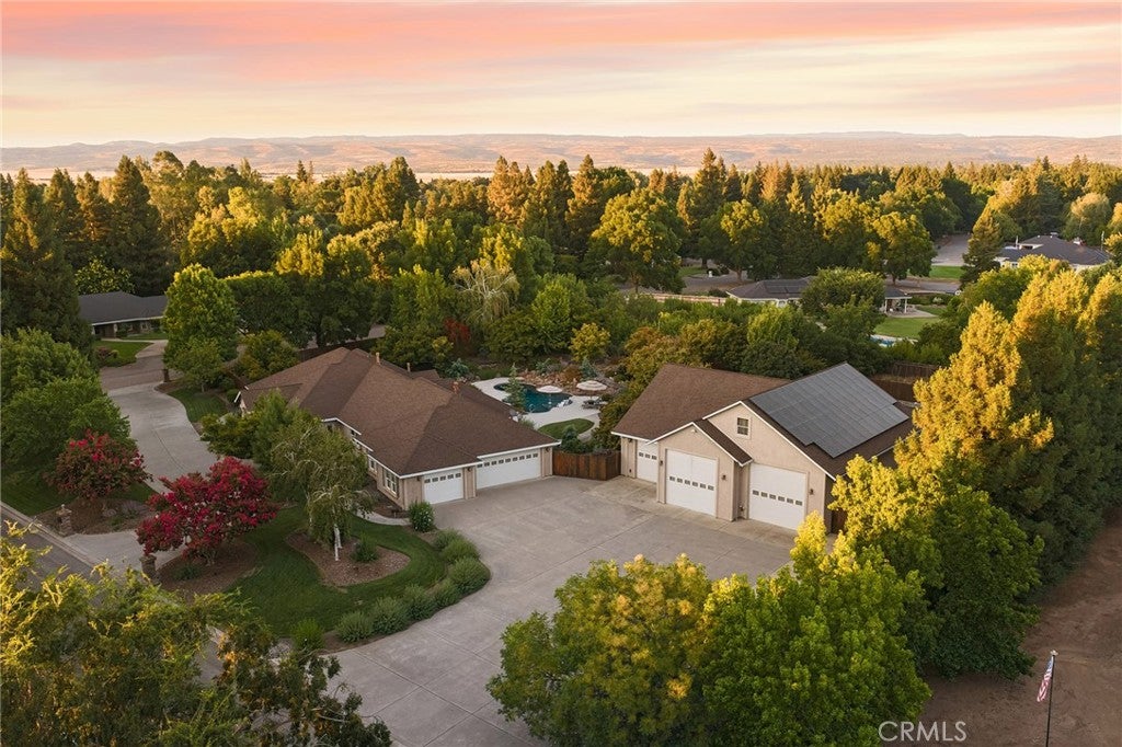 13966 Carriage Estates Way