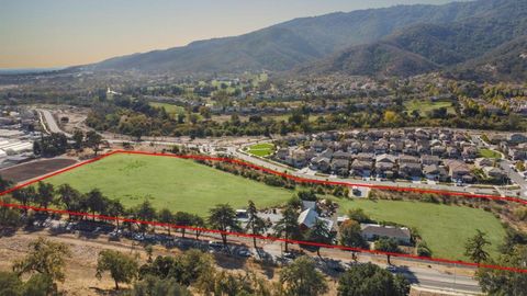 2480 Hecker Pass Road Gilroy CA 95020