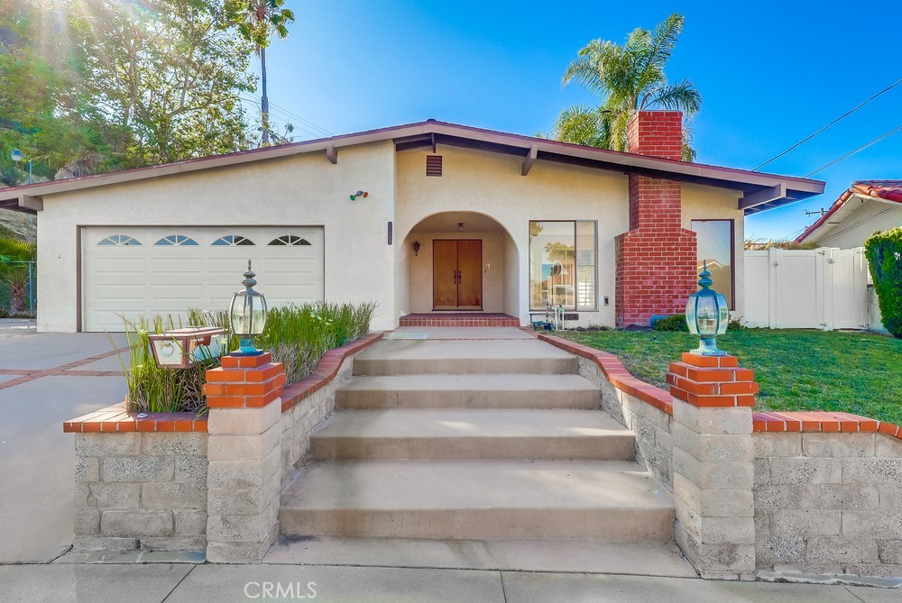 27909 Alaflora Drive