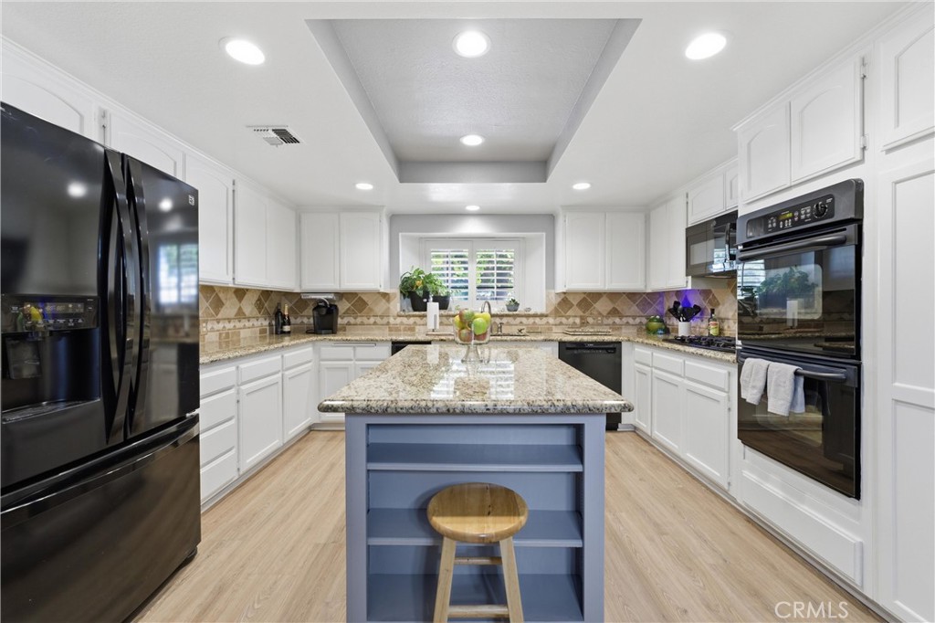 2837 Ash Glen