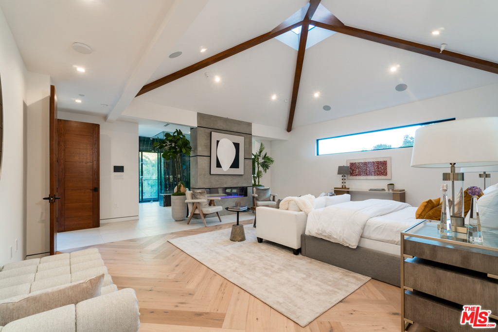 Bel Air - Residential