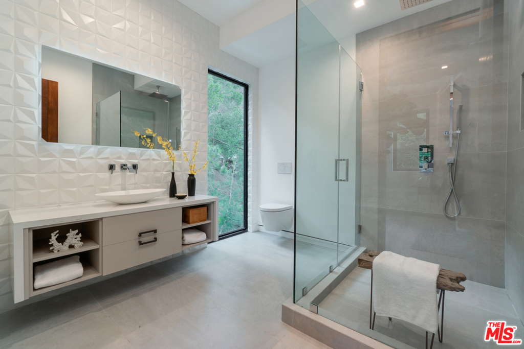 Bel Air - Residential