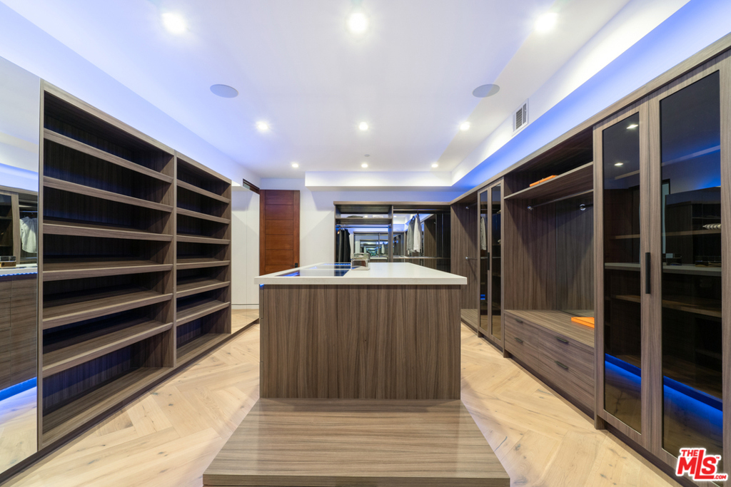 Bel Air - Residential