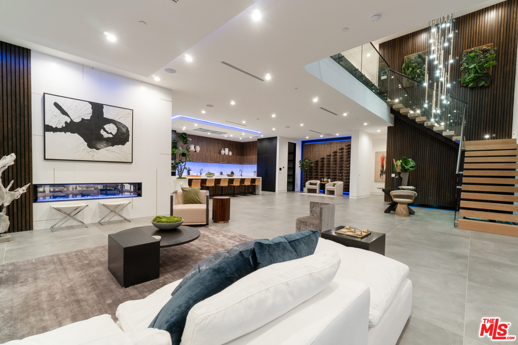 Bel Air - Residential