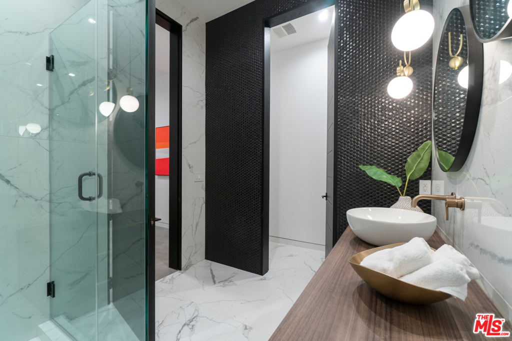 Bel Air - Residential