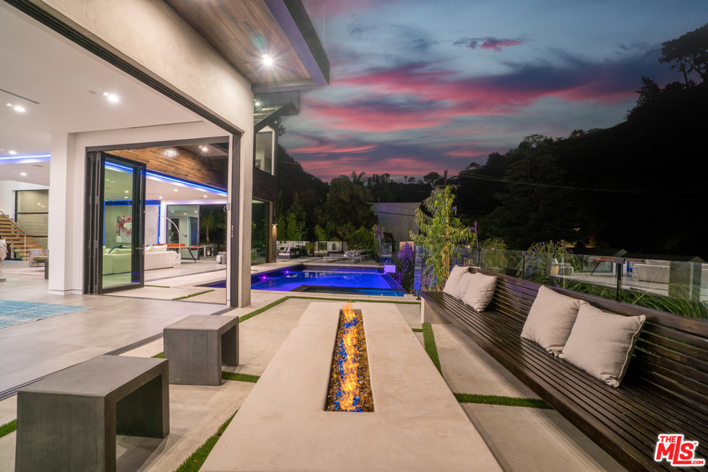 Bel Air - Residential