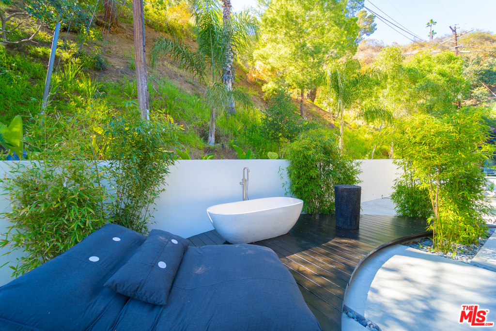 Bel Air - Residential