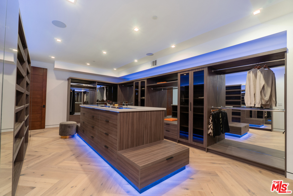 Bel Air - Residential